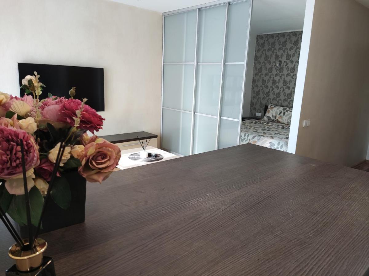 Nikoletos Apartamentai Panevėžys Екстериор снимка